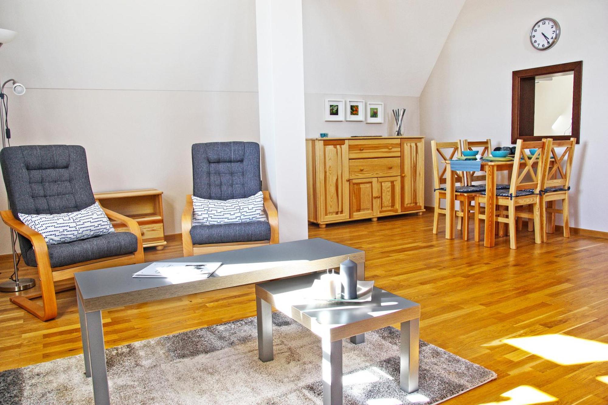 Apartament Na Starym Dworcu โกจัลโควิเซ-เซดรอย ภายนอก รูปภาพ